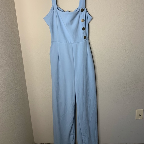 Wide Leg open back romper. Brand new! - Picture 3 of 4